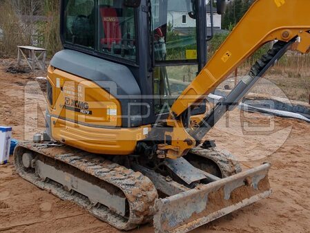 Техническое обслуживание экскаватора XCMG XE27U - 1